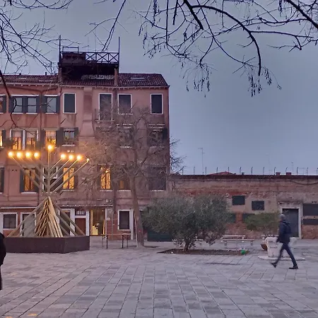 아파트 La Guglia - Guglia House-cannaregio-venezia *