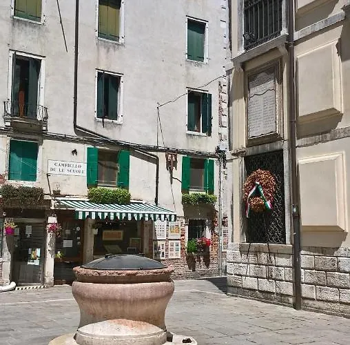 La Guglia - Guglia House Apartment-cannaregio-venezia *